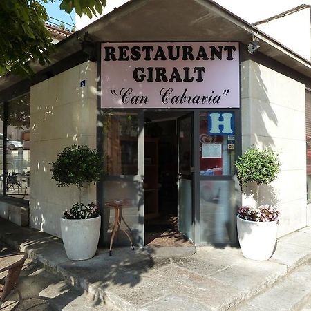 מלון Amer Restaurant Fonda Giralt מראה חיצוני תמונה