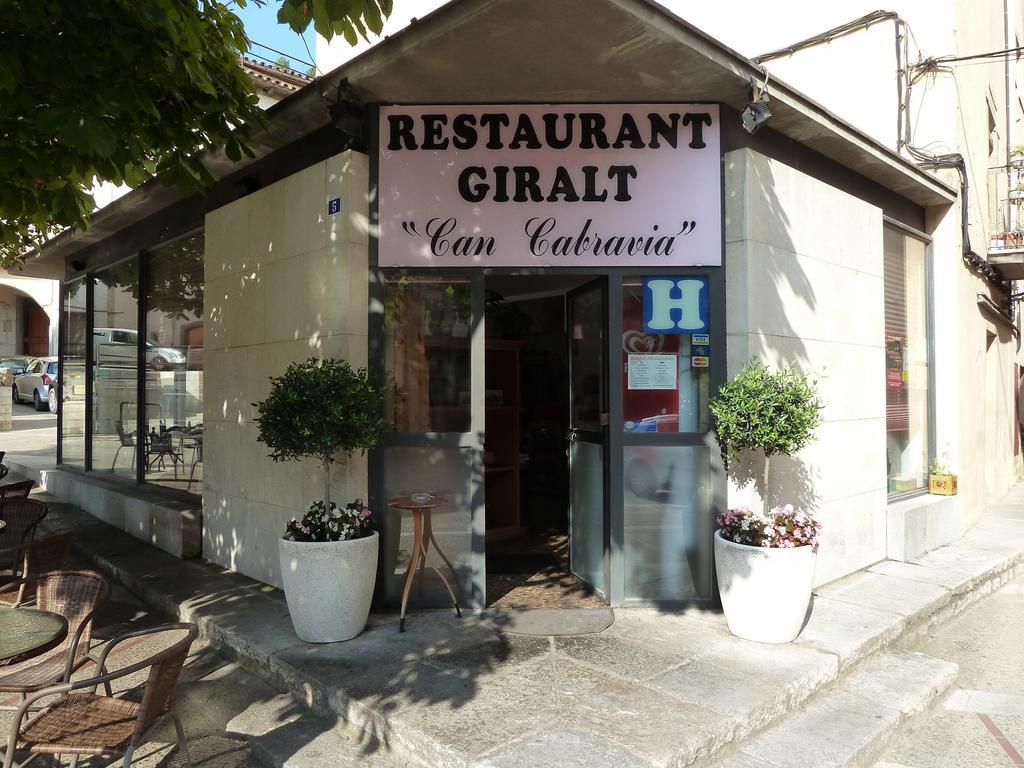 מלון Amer Restaurant Fonda Giralt מראה חיצוני תמונה